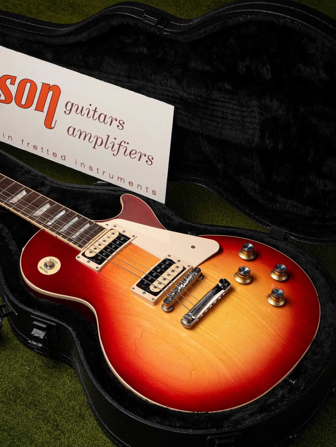 Gibson Les Paul Classic Sunburst