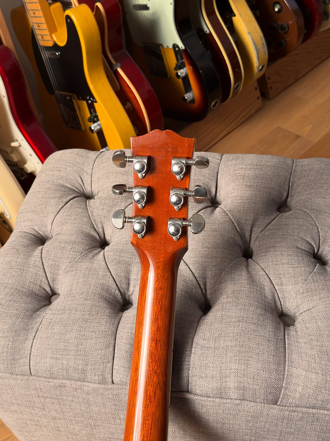 Gibson Hummingbird Standard