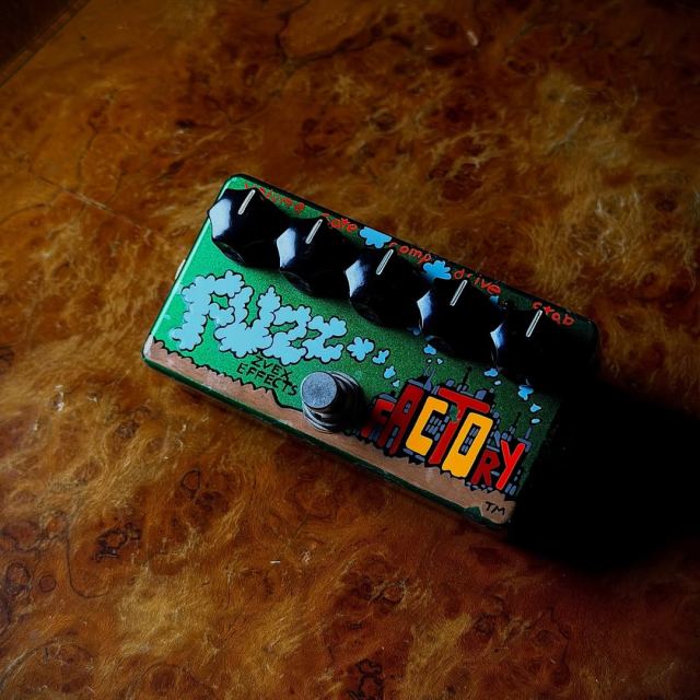 ZVEX FUZZ FACTORY (HAND PAINTED)