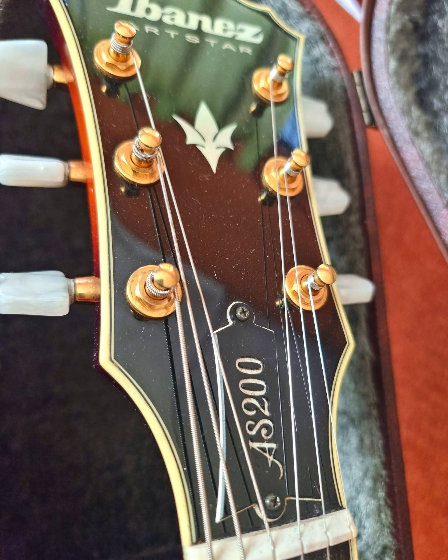 Ibanez AS200
