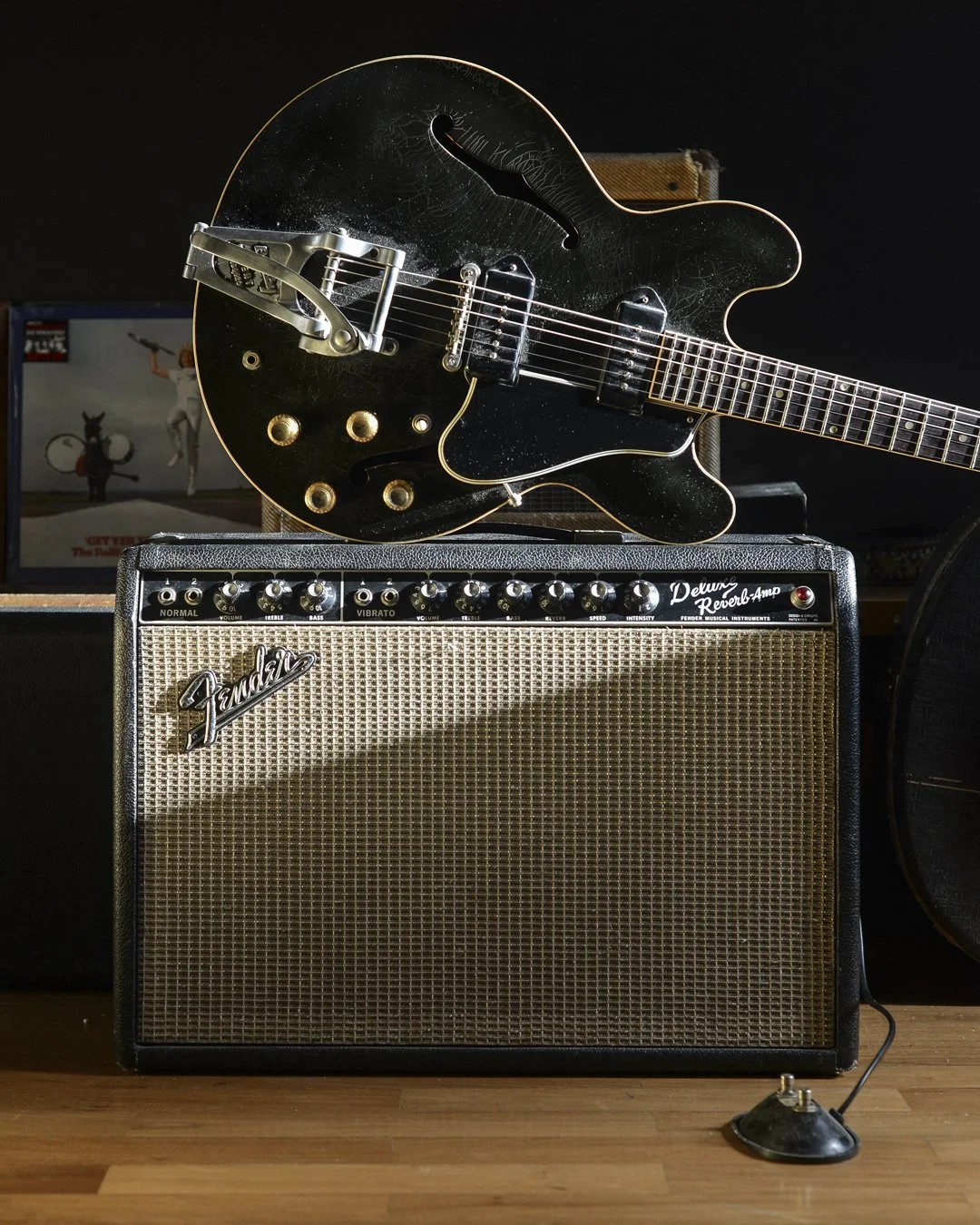 Gibson ES330 Black Refin