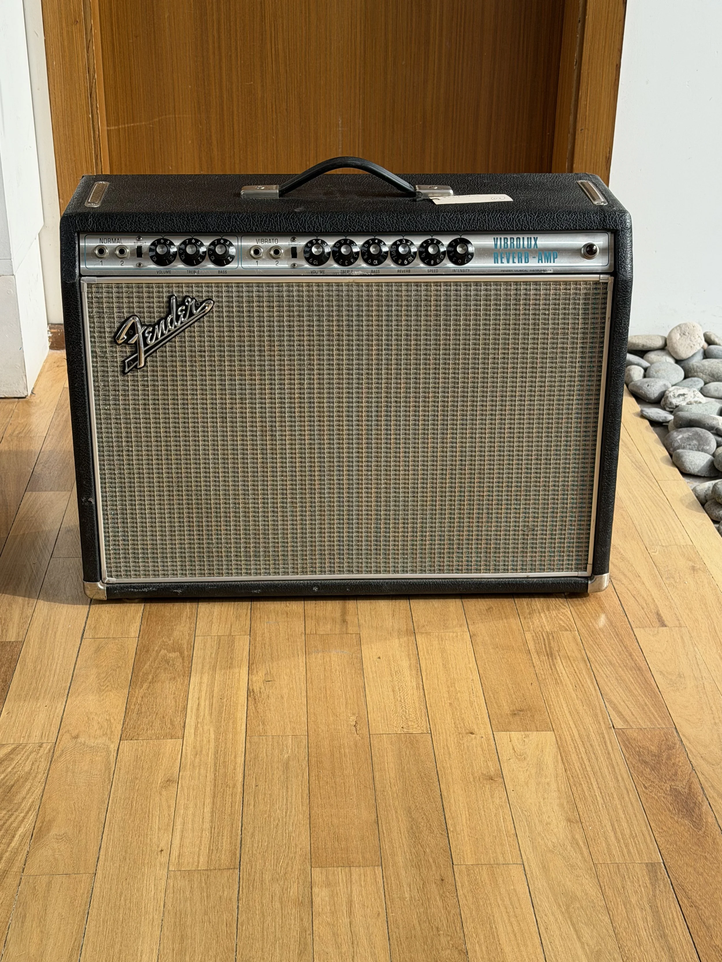 Fender Vibrolux Reverb Drip Edge