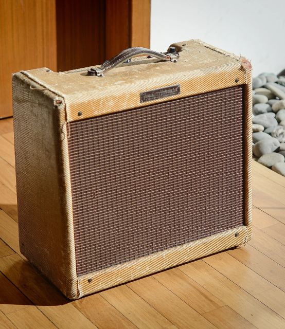 Fender Harvard