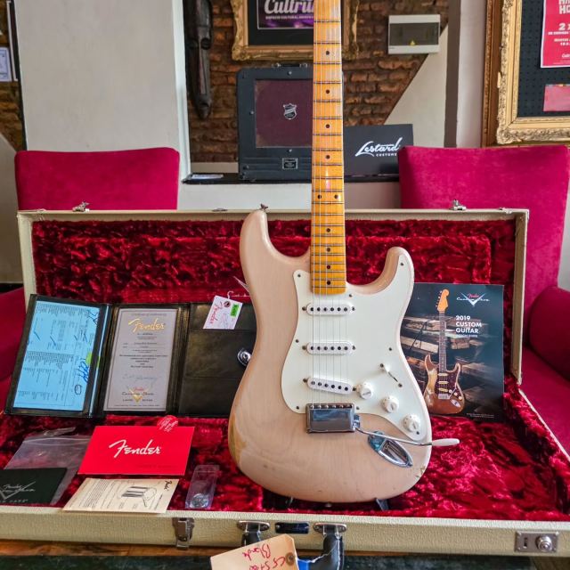 Fender CS Ltd '55 Stratocaster Relic Blonde