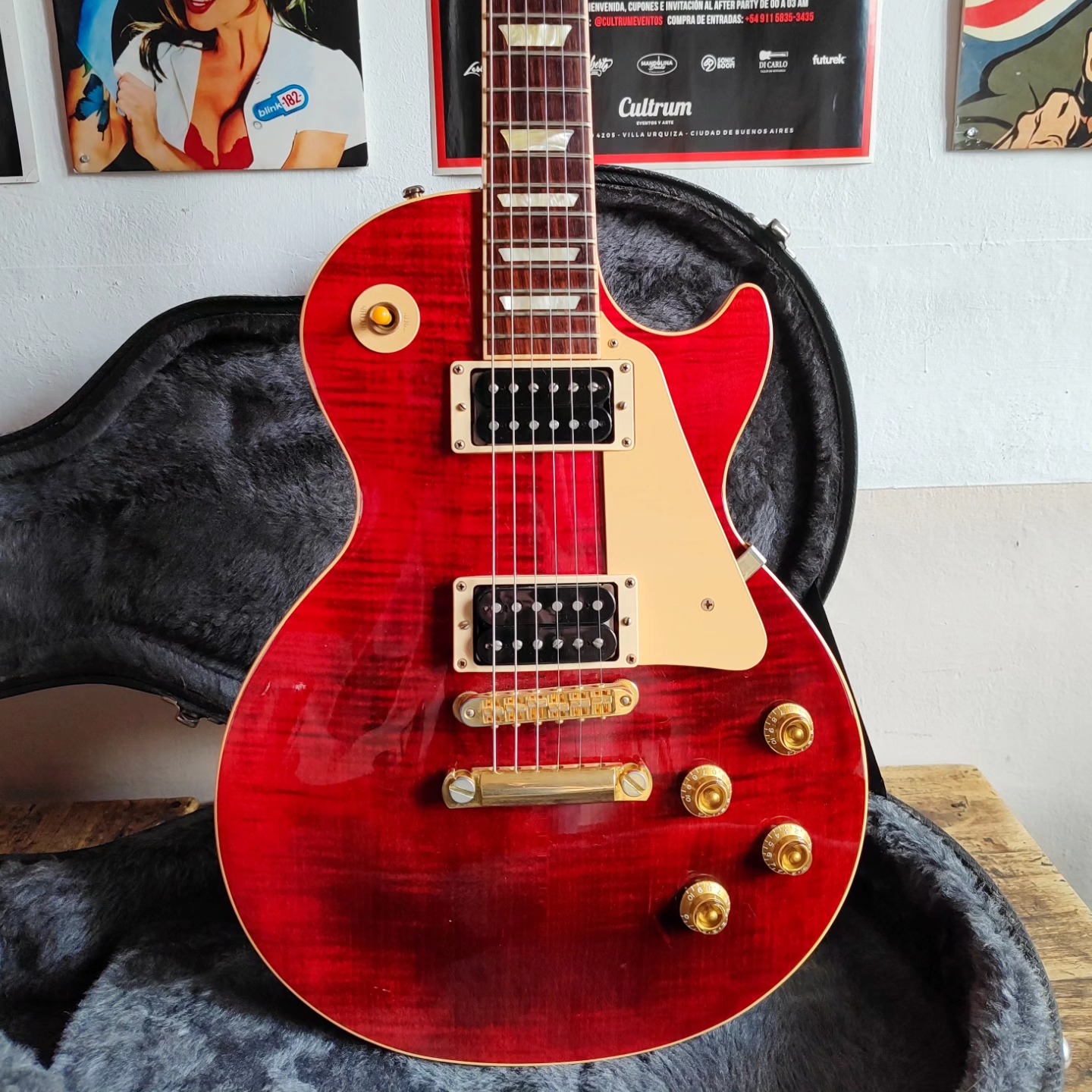 Gibson Les Paul Standard Premium Plus Gold Hardware '60