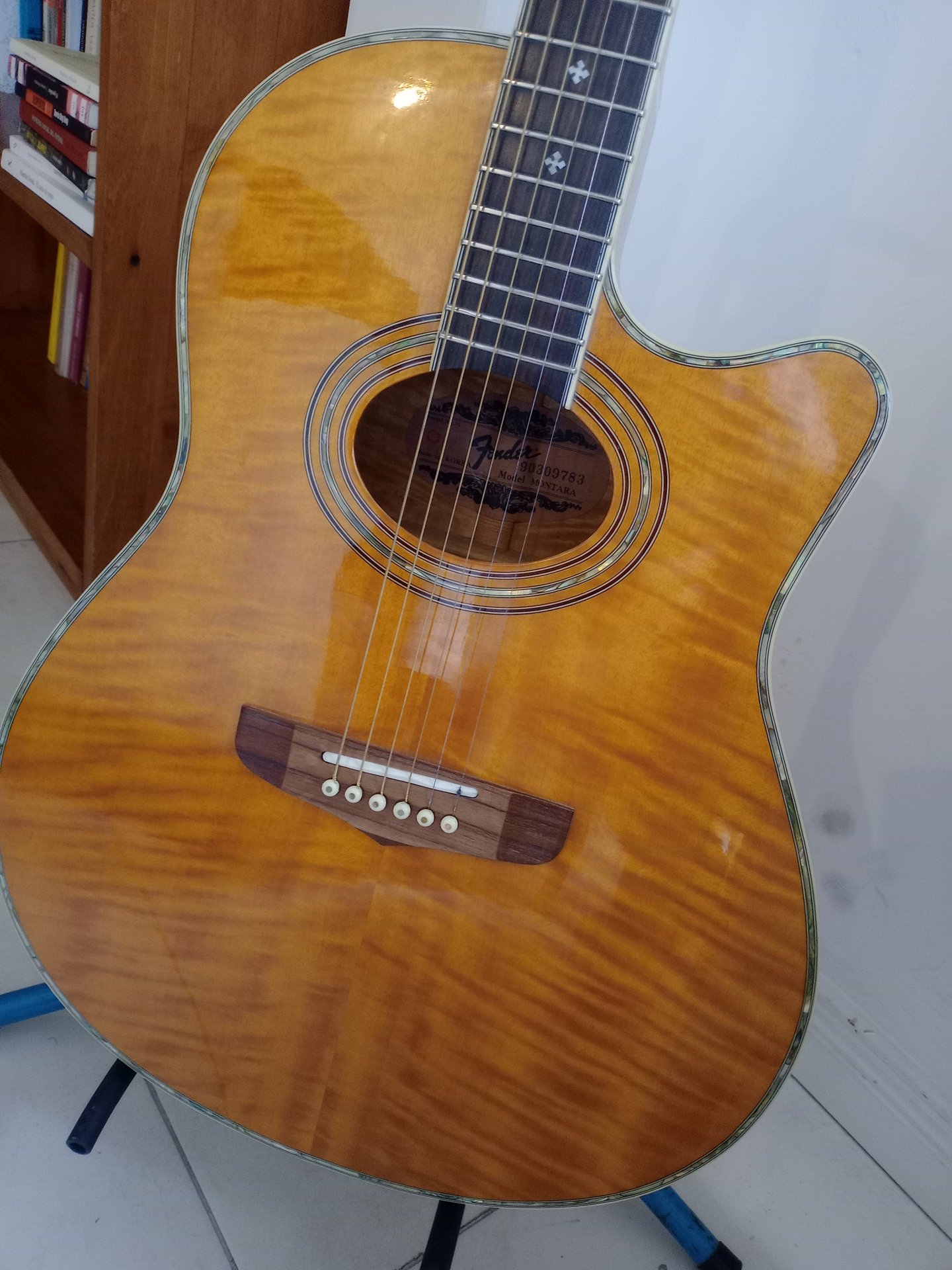Fender Montara 1990