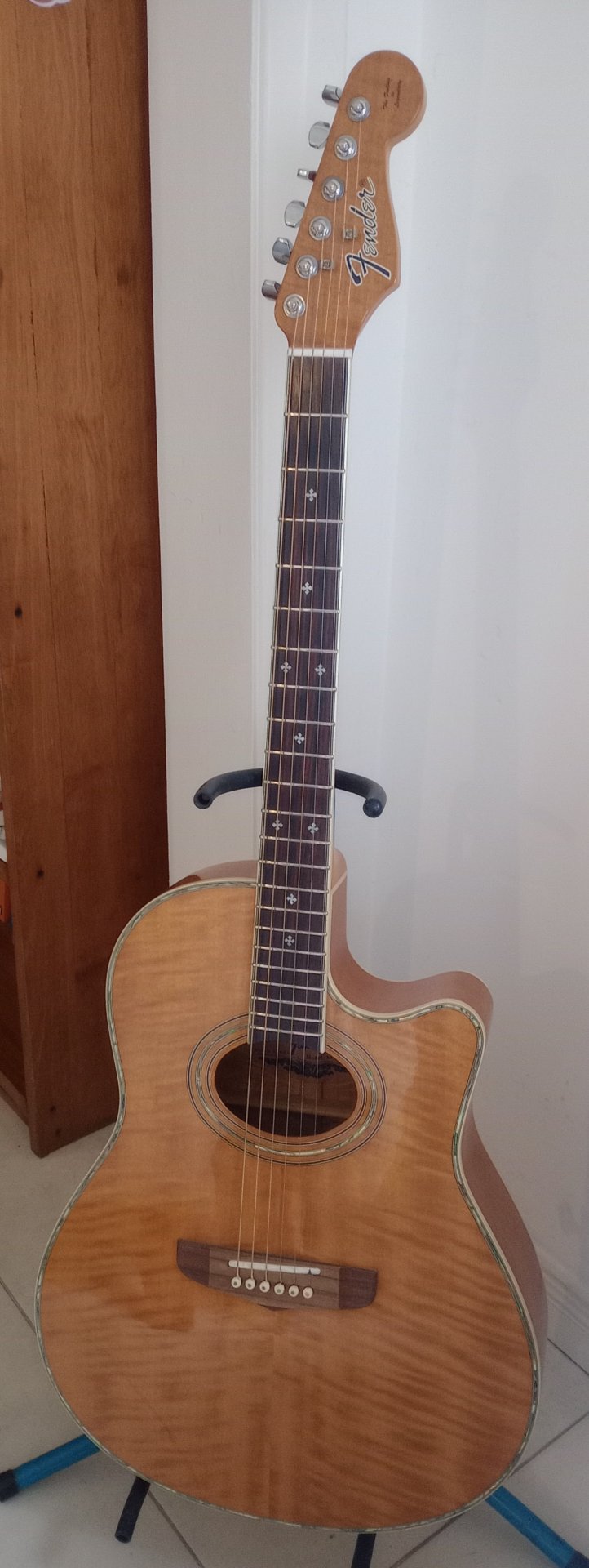 Fender Montara 1990