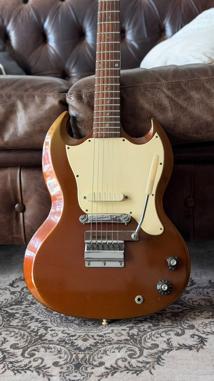 1967 Gibson SG melody maker Burgundy