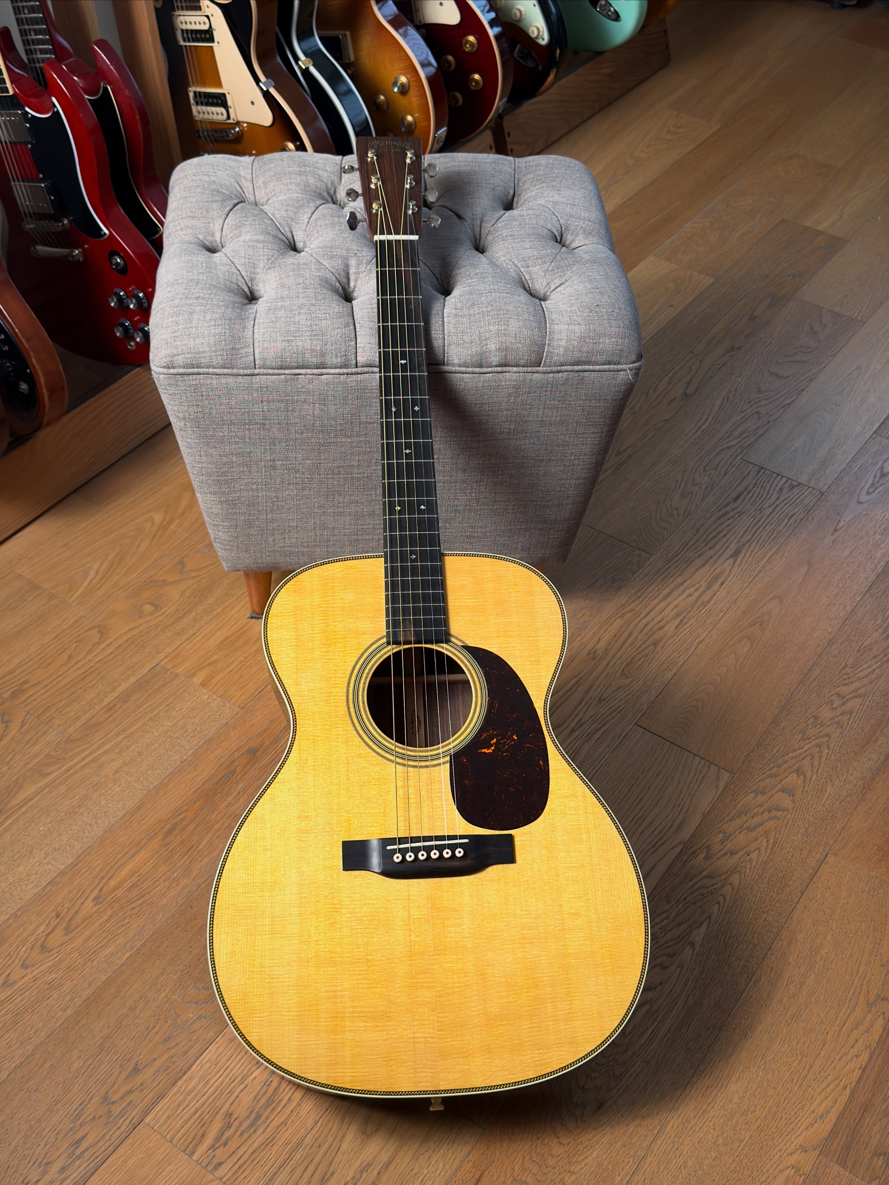 Martin 000-28