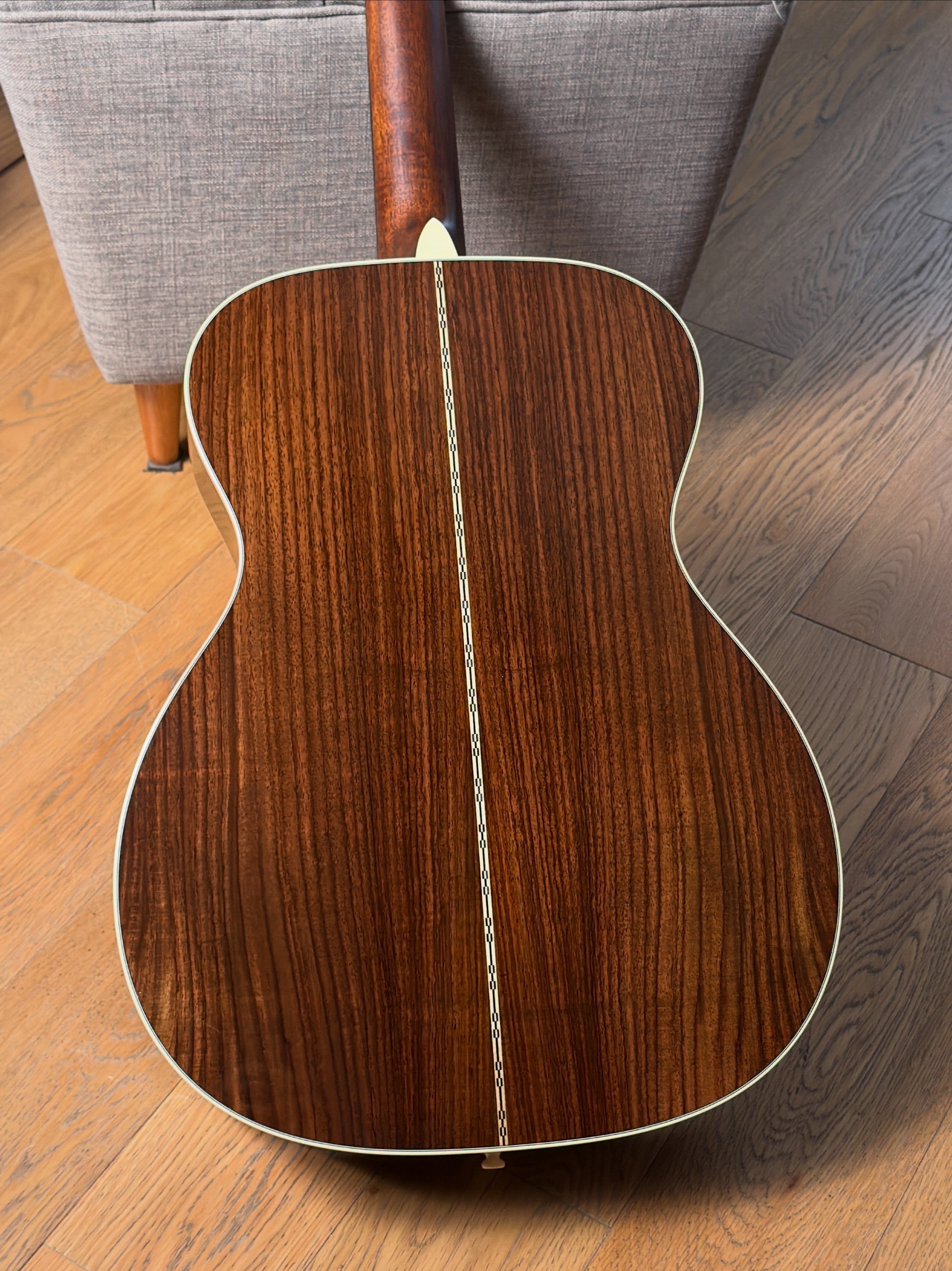 Martin 000-28