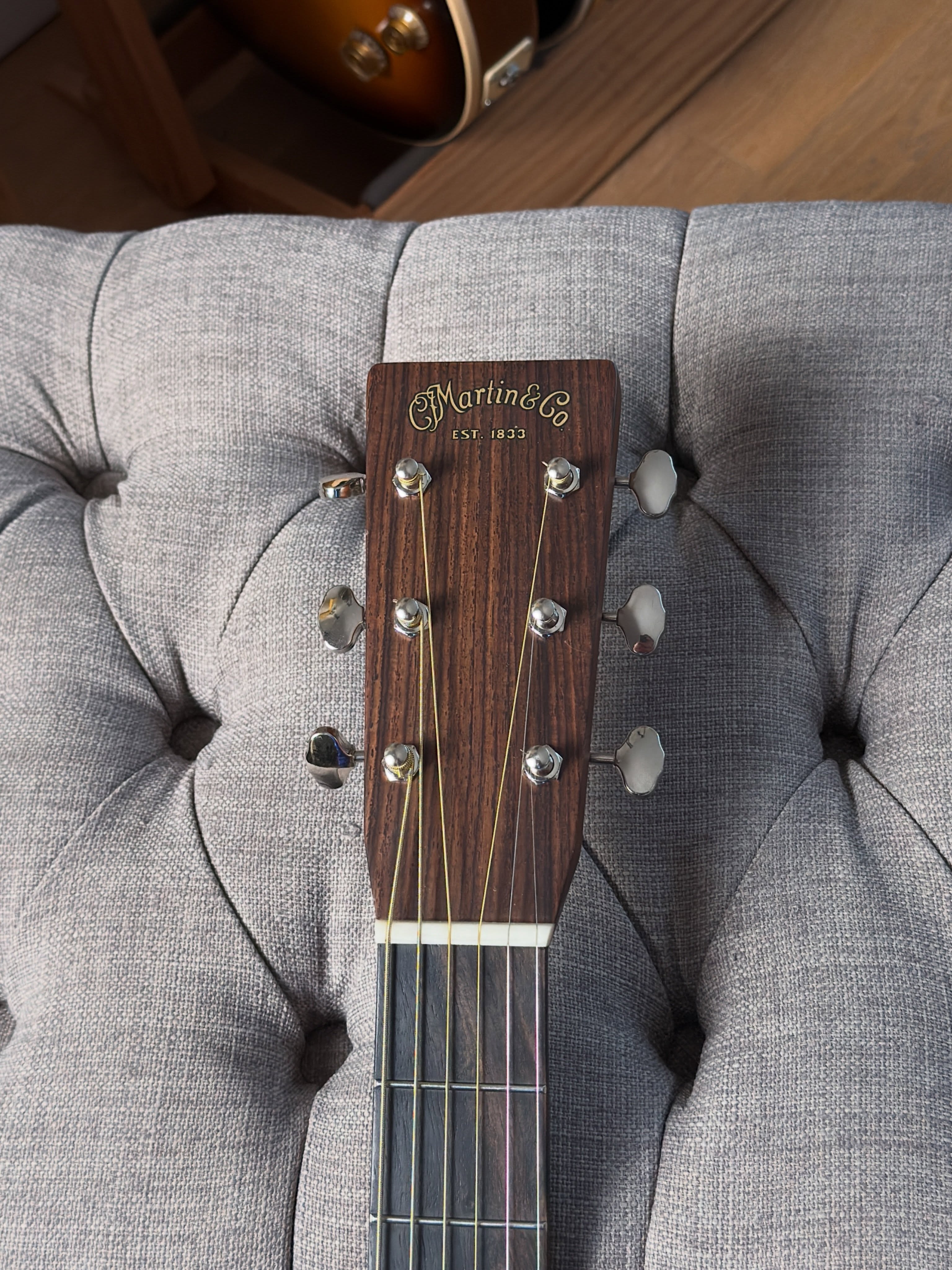 Martin 000-28