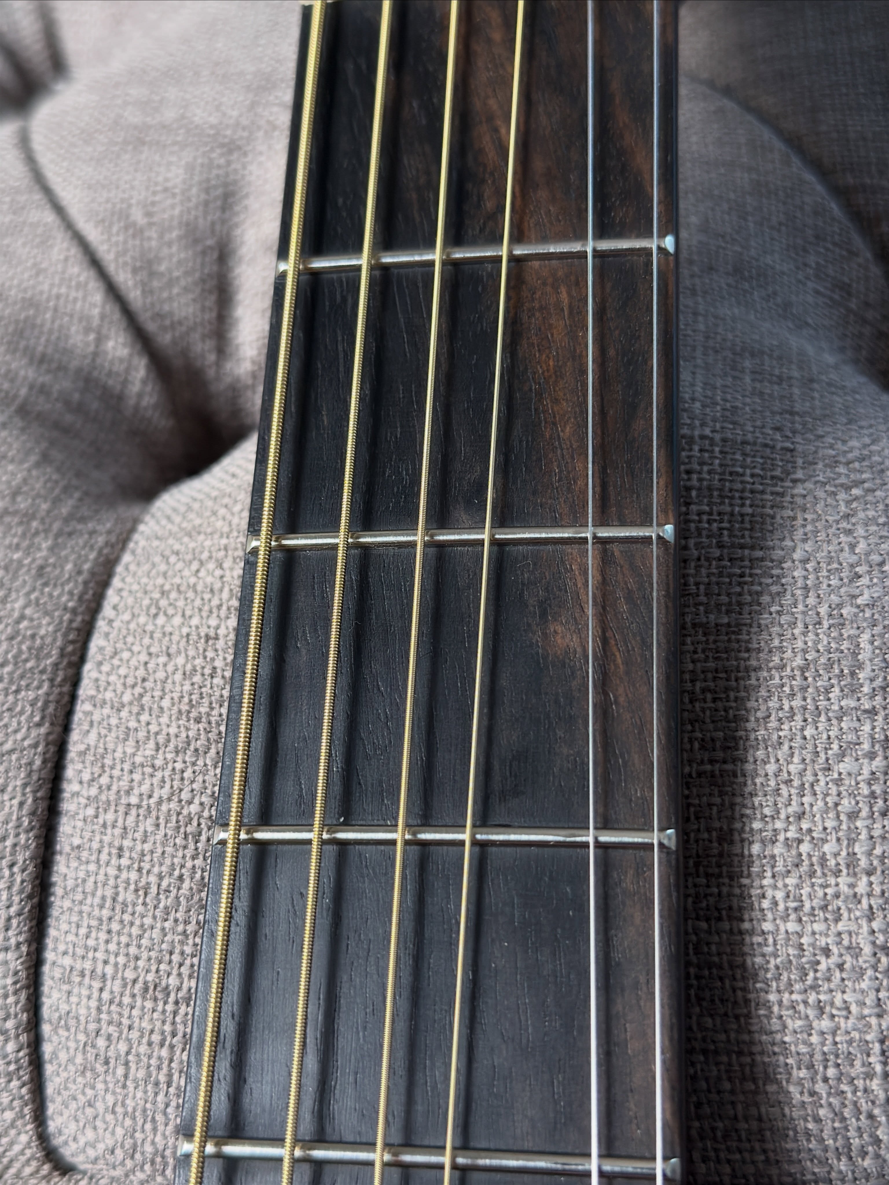 Martin 000-28