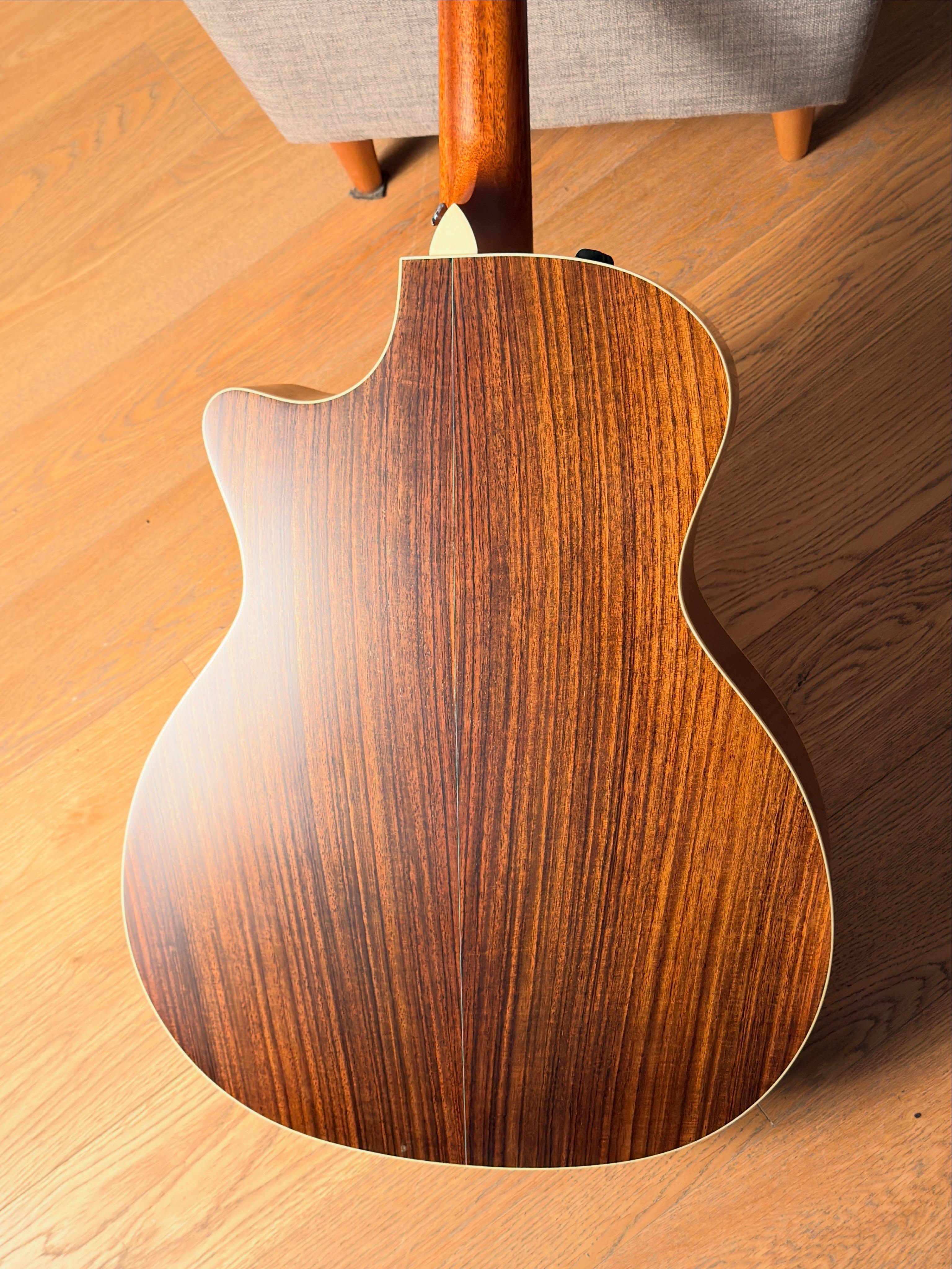 Taylor 414ce L10 Fall Limited Edition