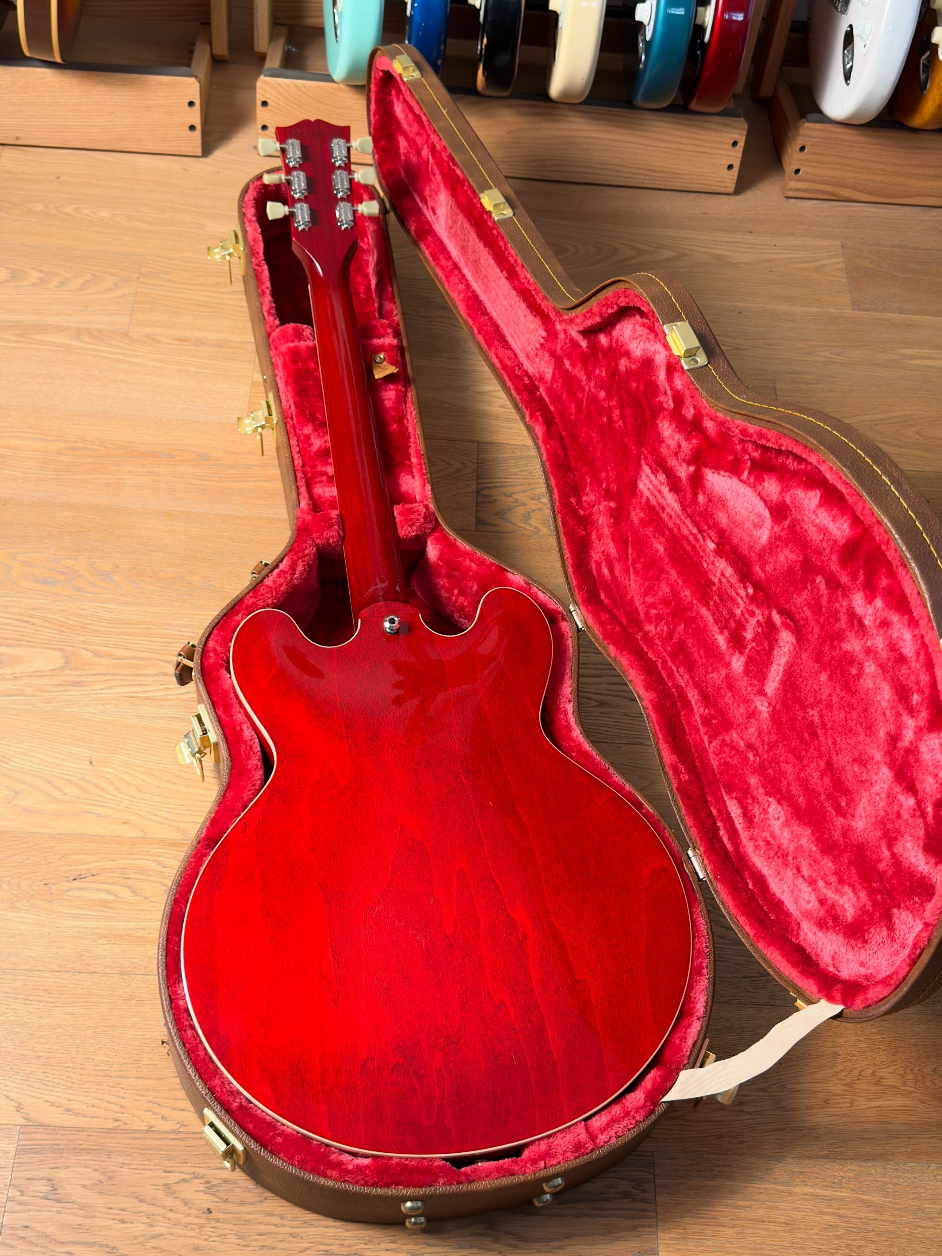 Gibson ES-335 FIGURED