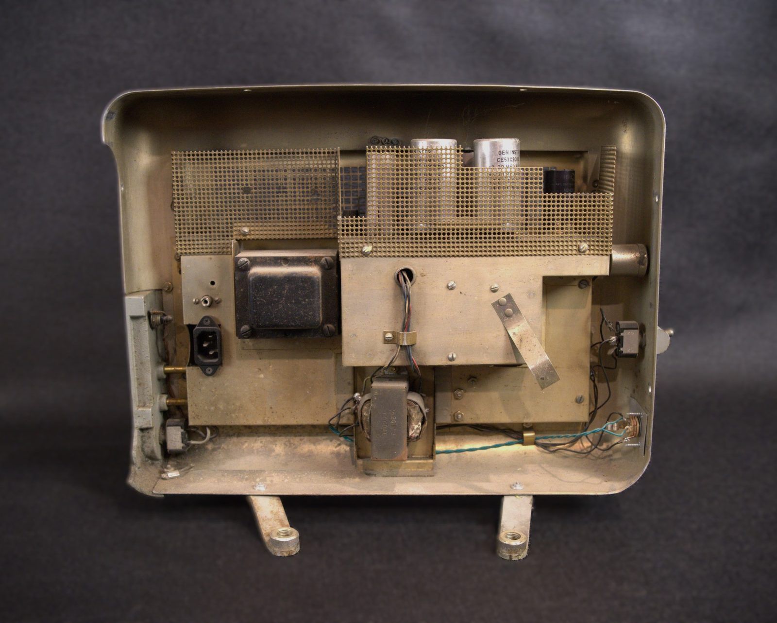BELL & HOWELL AQ2 `Space Heater`