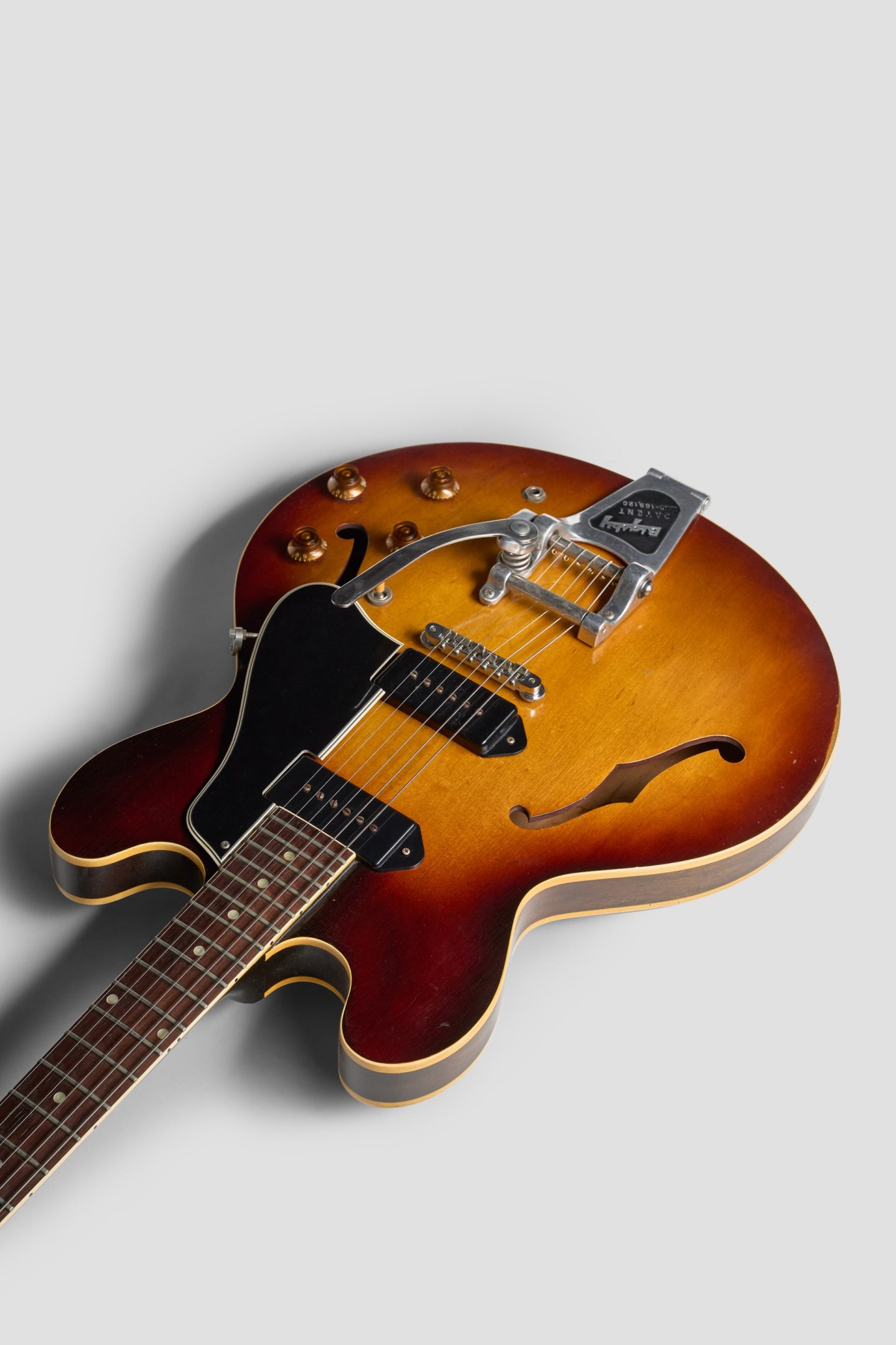 Gibson Es330 Sunburst W Bigsby
