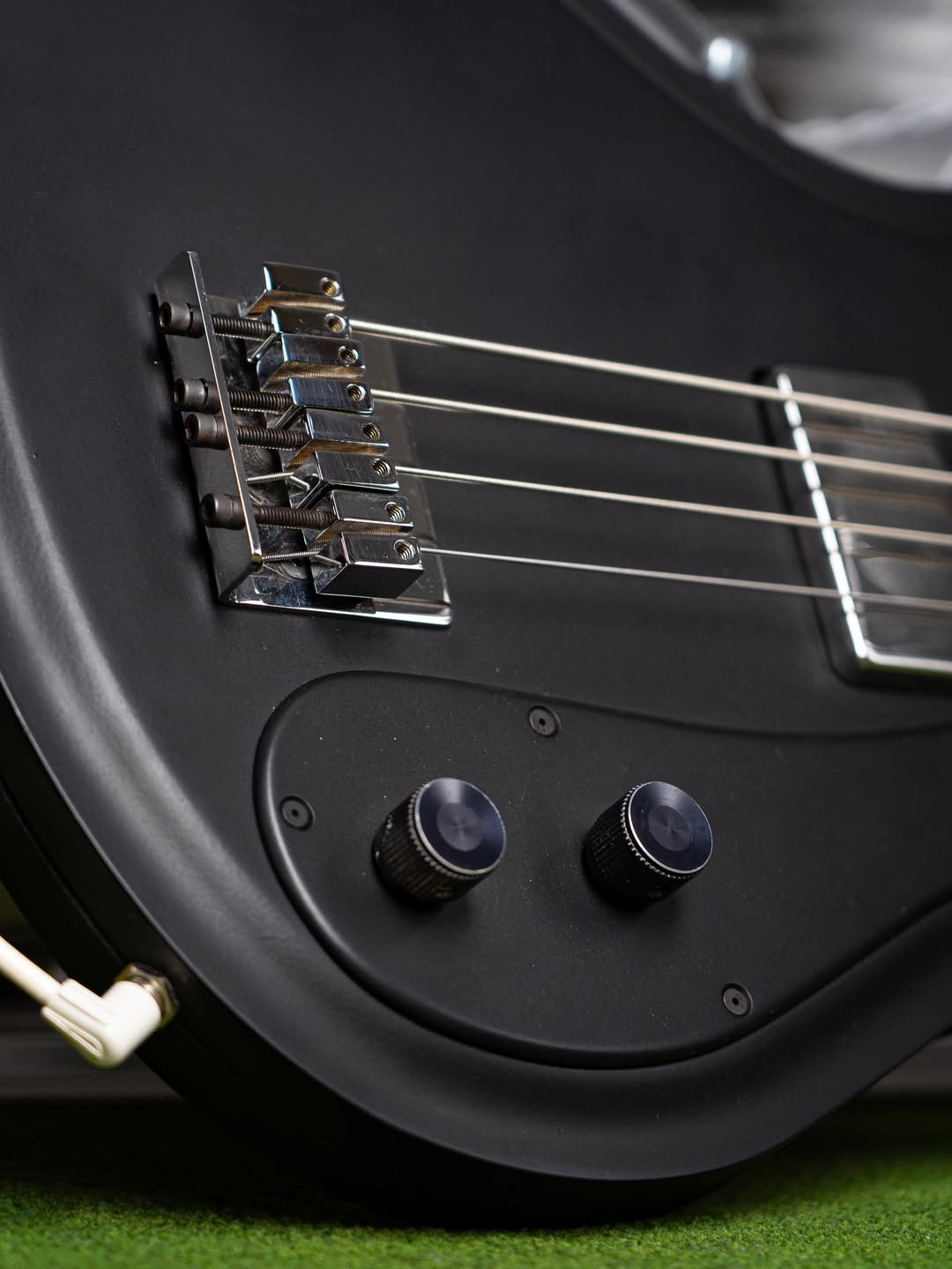Electrical Guitar Company (EGC BASS)