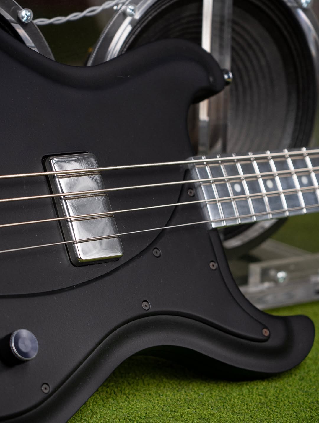 Electrical Guitar Company (EGC BASS)