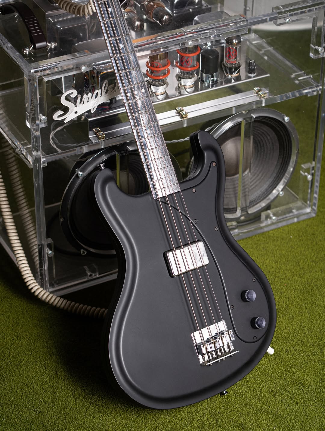 Electrical Guitar Company (EGC BASS)