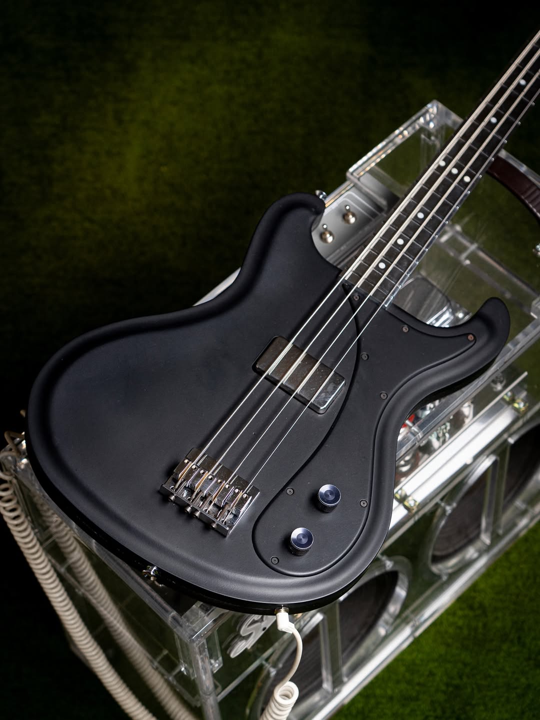 Electrical Guitar Company (EGC BASS)