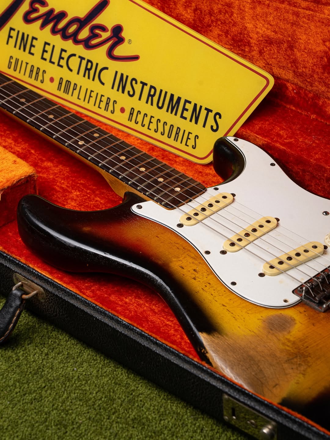 Fender Stratocaster Sunburst